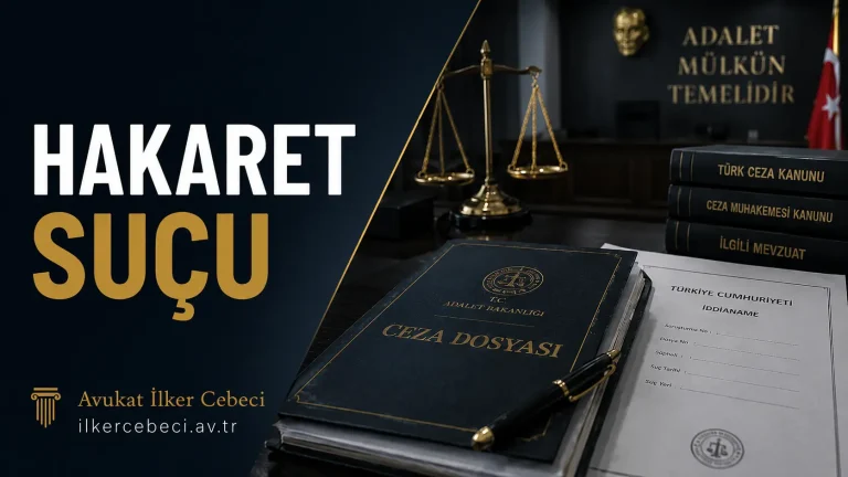 Hakaret suçu ve TCK 125 kapsamında sosyal medya mesajları, ceza dosyası ve adalet terazisi temalı hukuki görsel